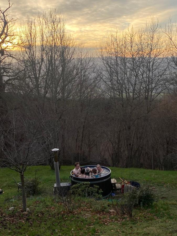 La Vaisse Bed and Breakfast Ambert Exteriör bild