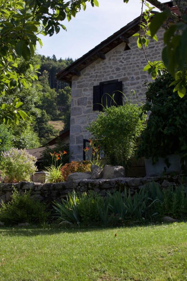 La Vaisse Bed and Breakfast Ambert Exteriör bild